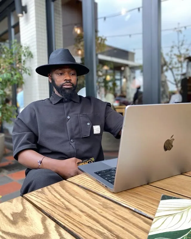 Bongani Fassie image 0