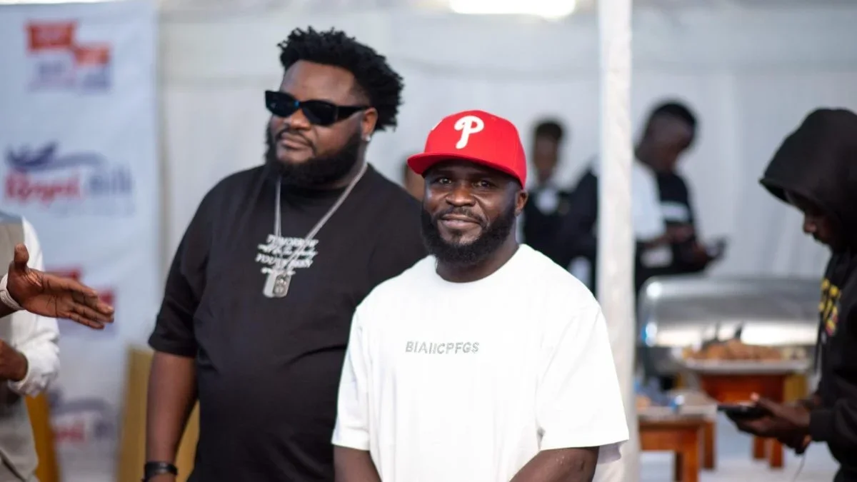 Madrat & Chiko image 0