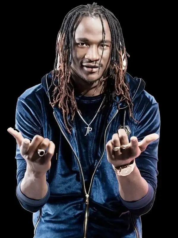 photo by web.facebook.com