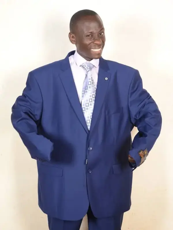 photo by web.facebook.com