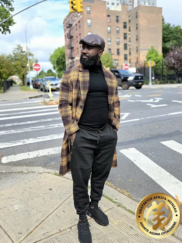 photo by web.facebook.com