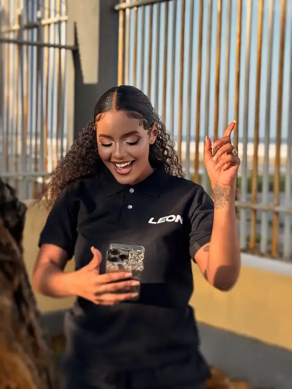 photo by web.facebook.com