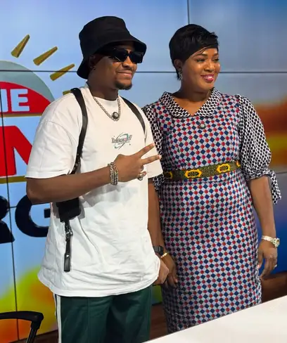 photo by web.facebook.com