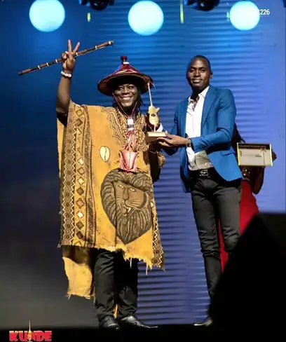 photo by web.facebook.com