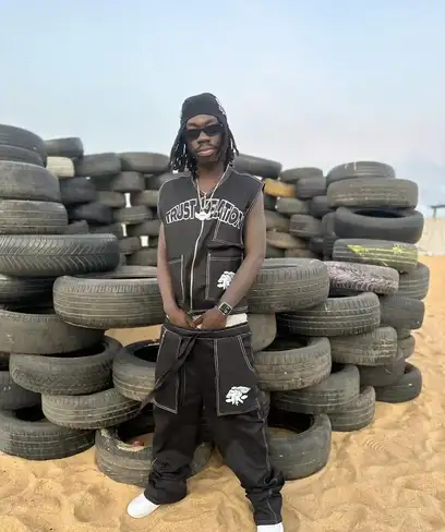 photo by web.facebook.com