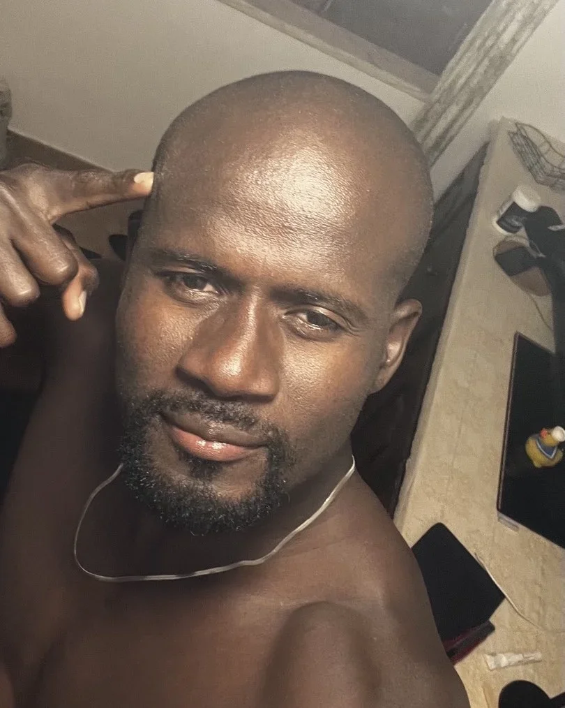 William Bechester Ntchalá image 1