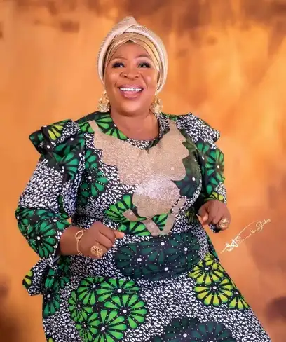 photo by web.facebook.com