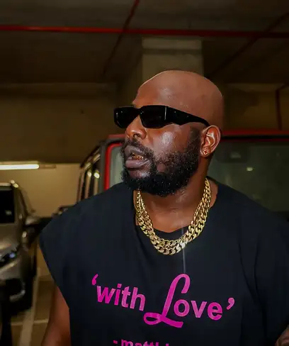 photo by web.facebook.com