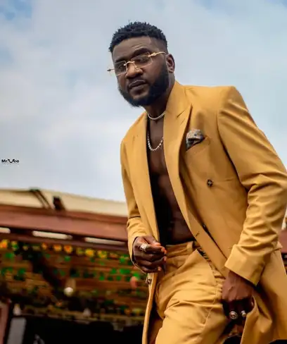 photo by web.facebook.com