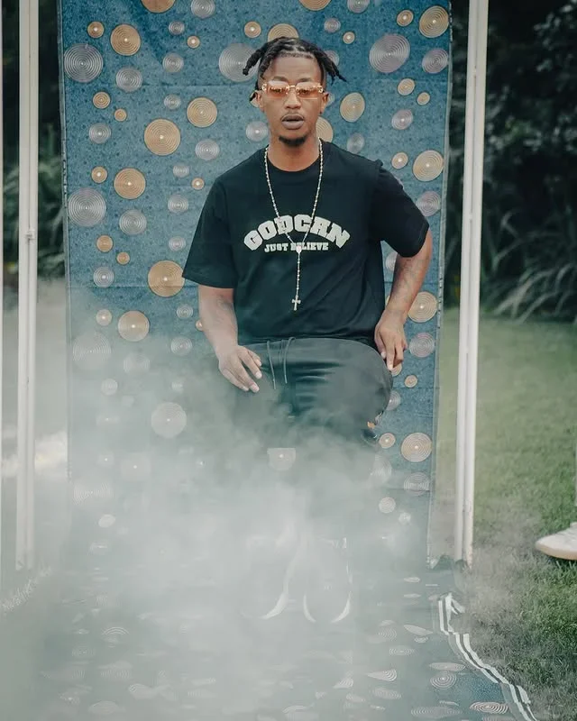 Emtee the hustla image 1