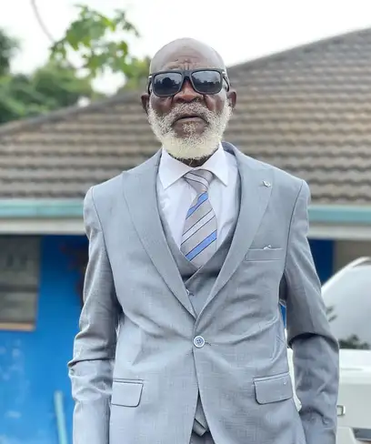 photo by web.facebook.com