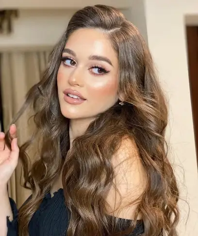 photo by web.facebook.com