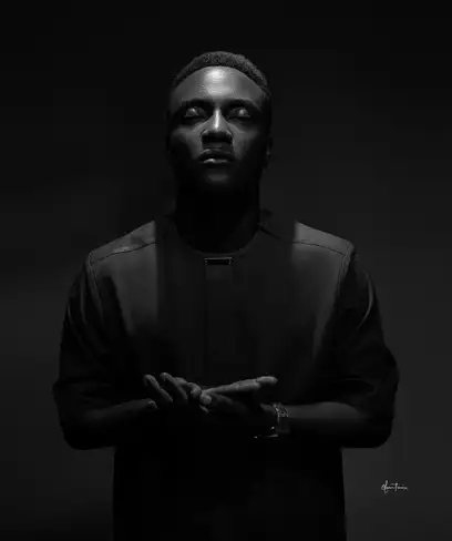 photo by web.facebook.com