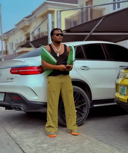 photo by web.facebook.com