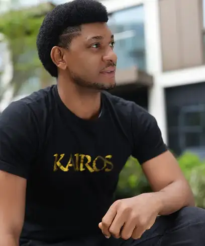 photo by web.facebook.com