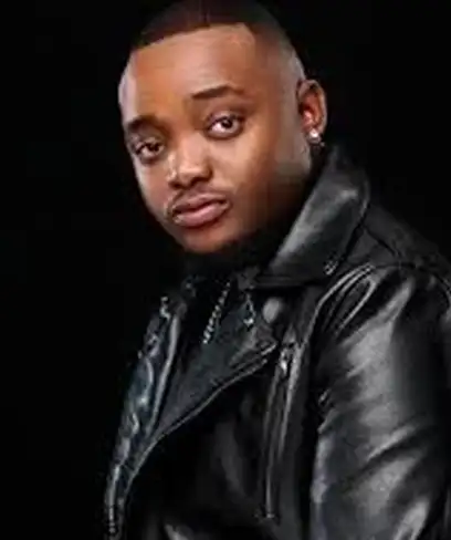 photo by africanmusiclibrary.org