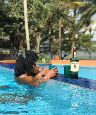 photo by web.facebook.com