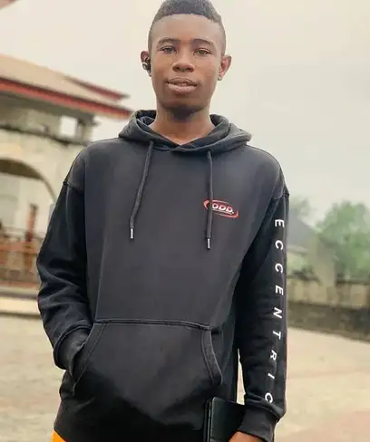 photo by web.facebook.com