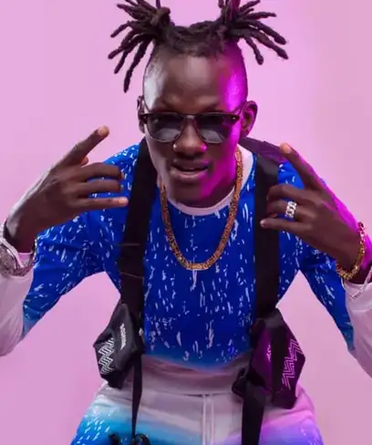 photo by web.facebook.com