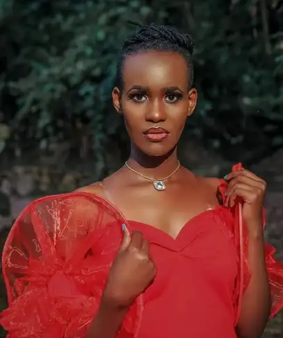 photo by web.facebook.com