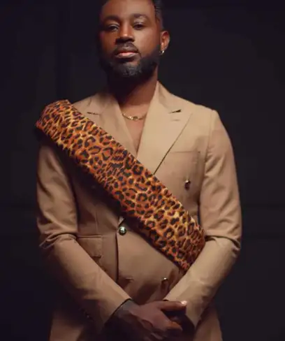 photo by web.facebook.com