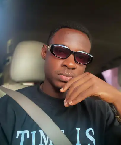 photo by web.facebook.com