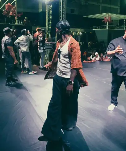 photo by threads.net