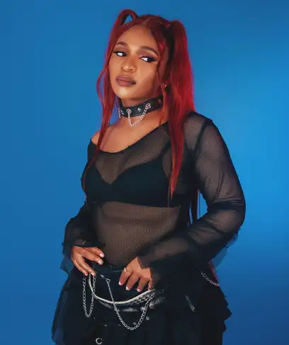 photo by web.facebook.com