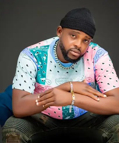 photo by web.facebook.com