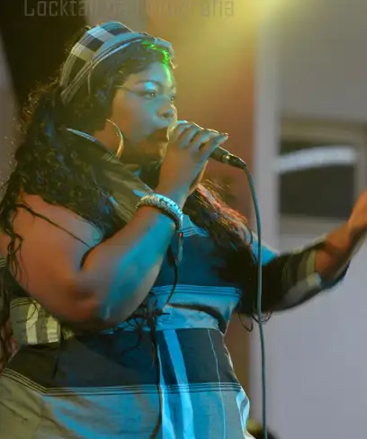 photo by web.facebook.com