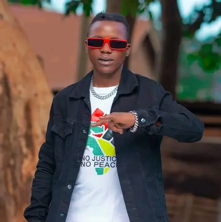 Ronald Alimpa image 2