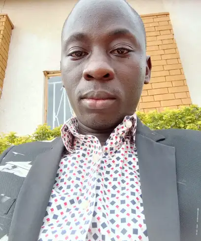 photo by web.facebook.com