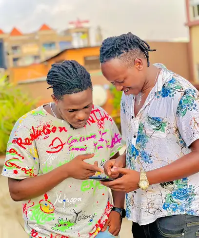 photo by web.facebook.com