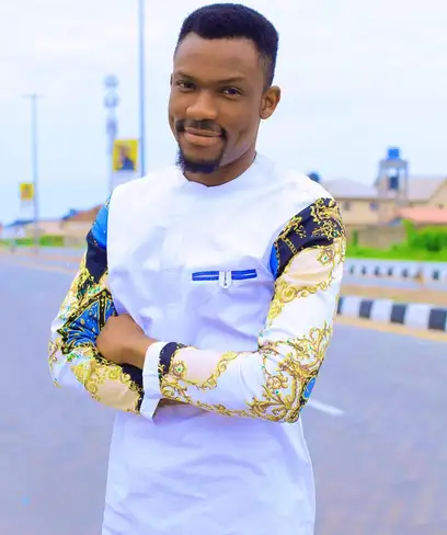 photo by thefamousnaija.com