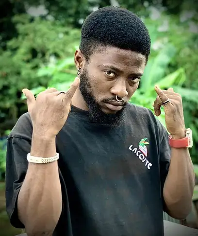 photo by web.facebook.com