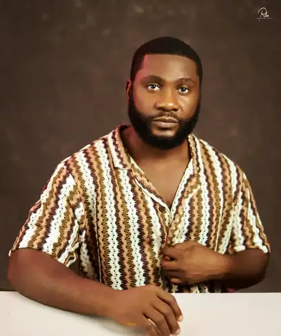 photo by web.facebook.com