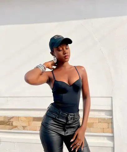 photo by web.facebook.com