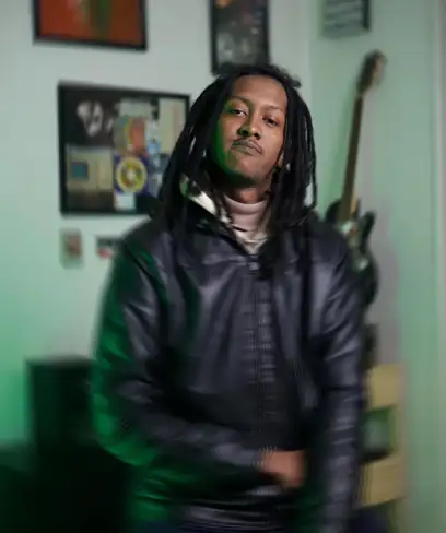 photo by web.facebook.com