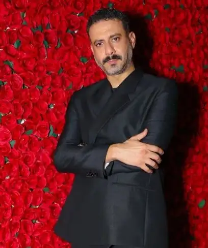 photo by scenenow.com