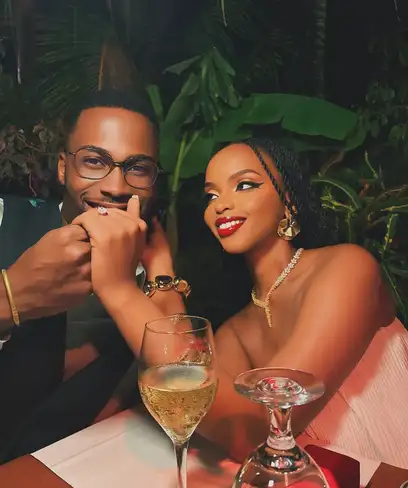 photo by web.facebook.com