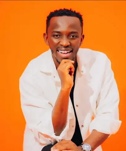 photo by web.facebook.com