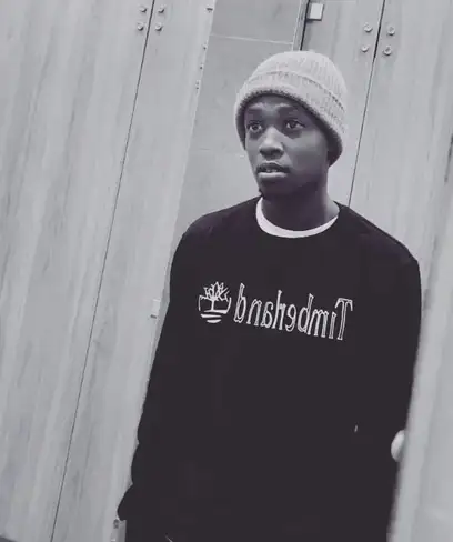 photo by web.facebook.com