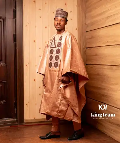 photo by web.facebook.com