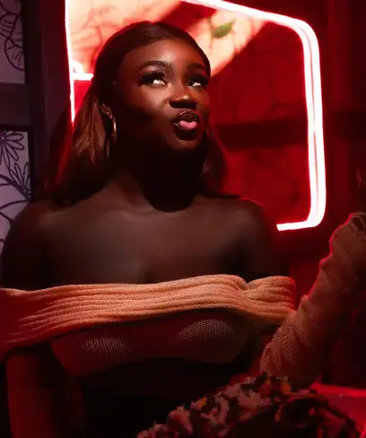 photo by web.facebook.com