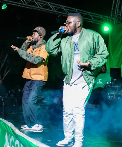 photo by web.facebook.com