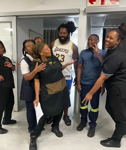 photo by web.facebook.com