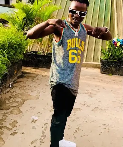 photo by web.facebook.com