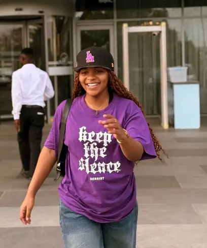 photo by web.facebook.com