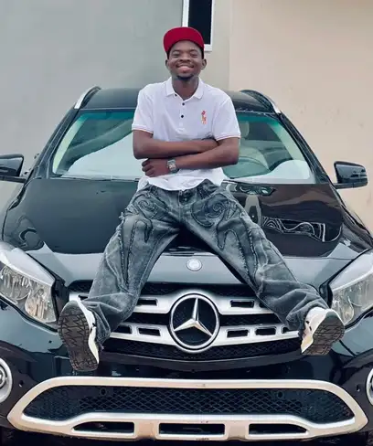 photo by web.facebook.com