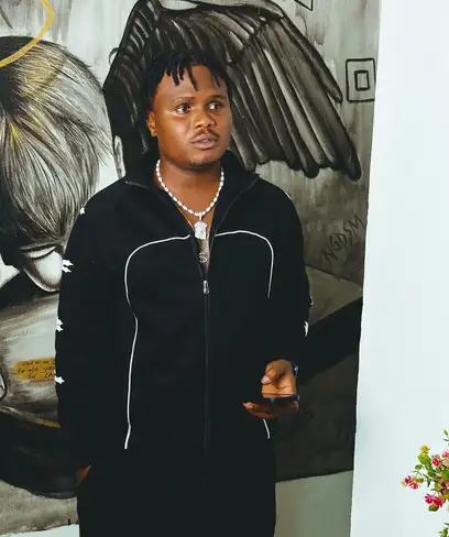 photo by web.facebook.com